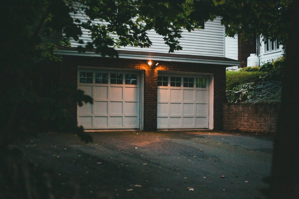 Photo of a House's Garage